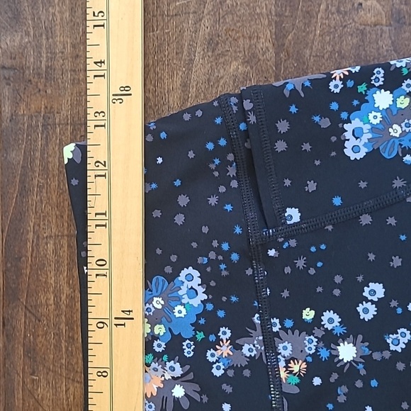 EUC Sweaty Betty Leggings Women's sz S Power Floral 7/8 Length Active Bottoms - Picture 8 of 10
